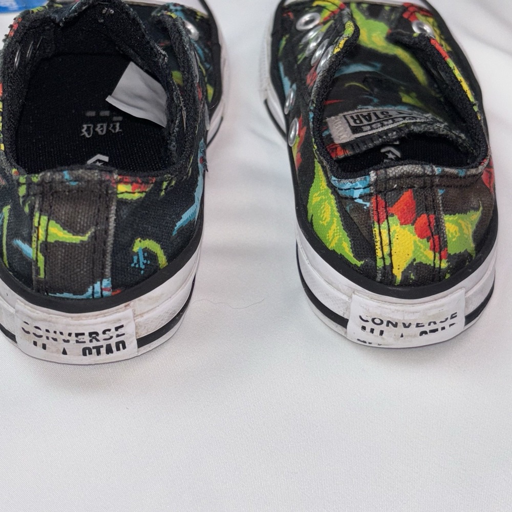 Converse Chuck‎ Taylor All Star Sneakers Dinosaurs Low Top Little Kids Size 11 - Picture 7 of 8